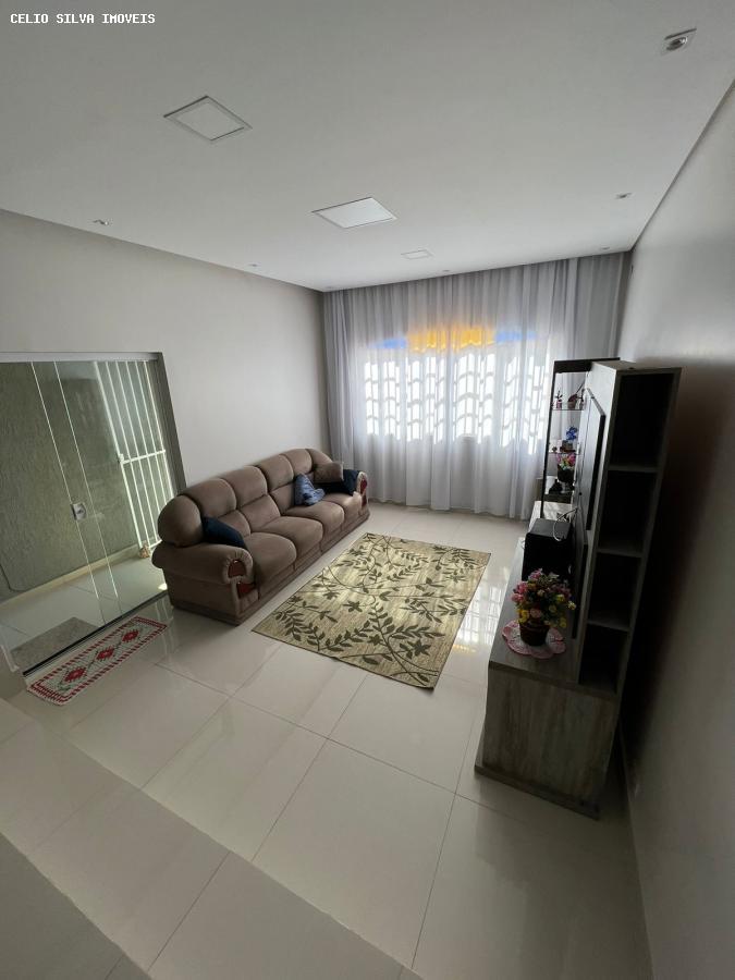 Casa, 3 quartos, 240 m² - Foto 4