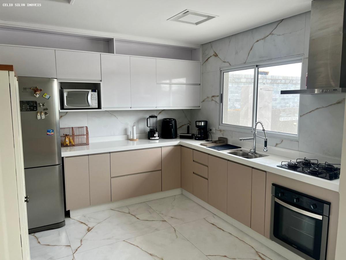 Casa, 4 quartos, 260 m² - Foto 10