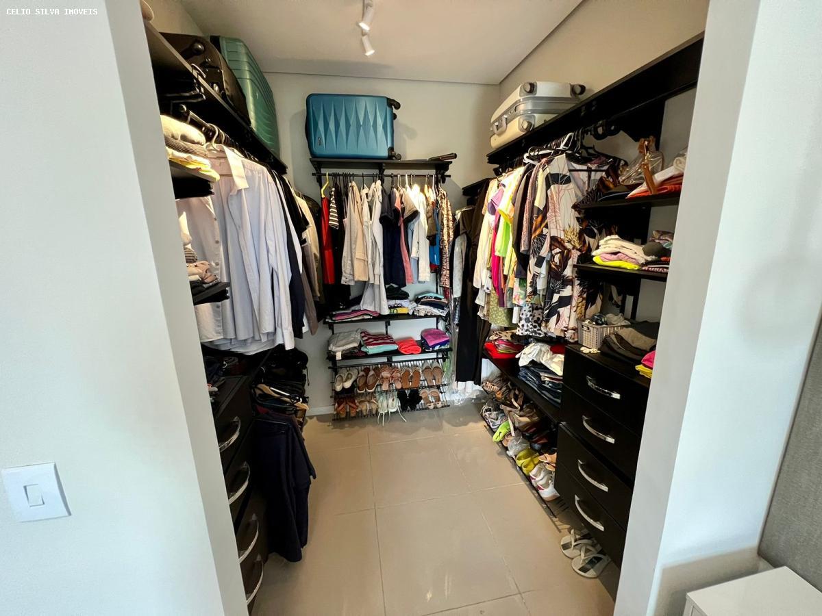 Casa, 4 quartos, 260 m² - Foto 14