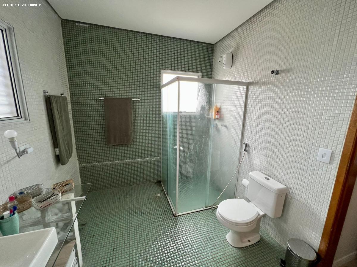 Casa, 4 quartos, 260 m² - Foto 22