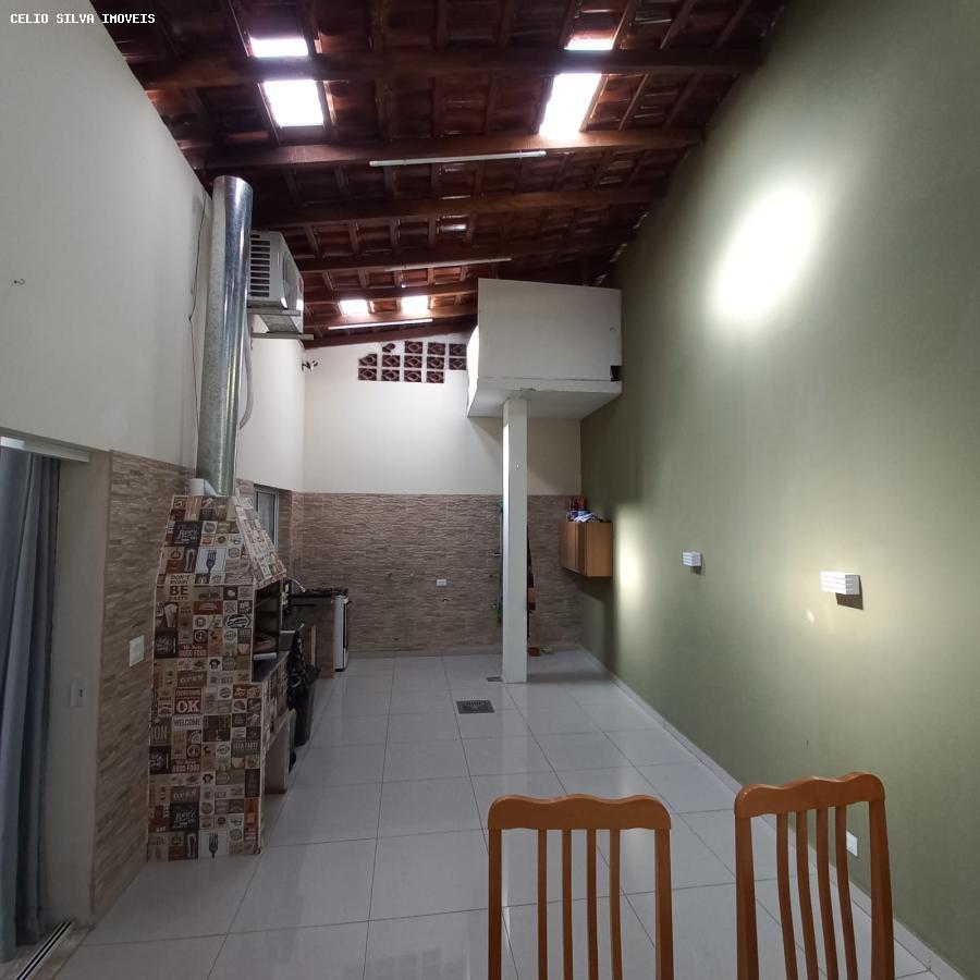 Casa, 3 quartos, 177 m² - Foto 4