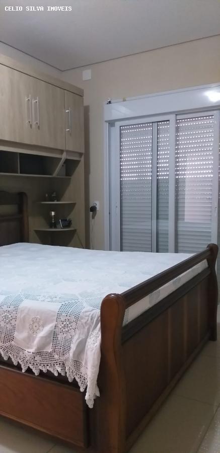 Casa, 3 quartos, 136 m² - Foto 12