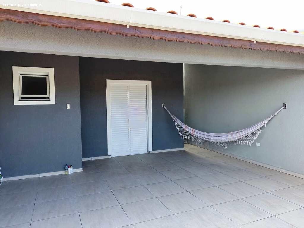 Casa, 3 quartos, 210 m² - Foto 4