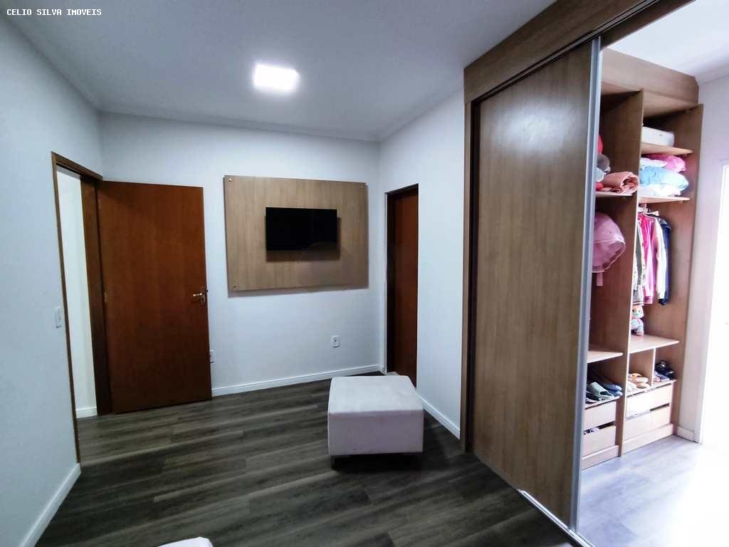 Casa, 3 quartos, 210 m² - Foto 18