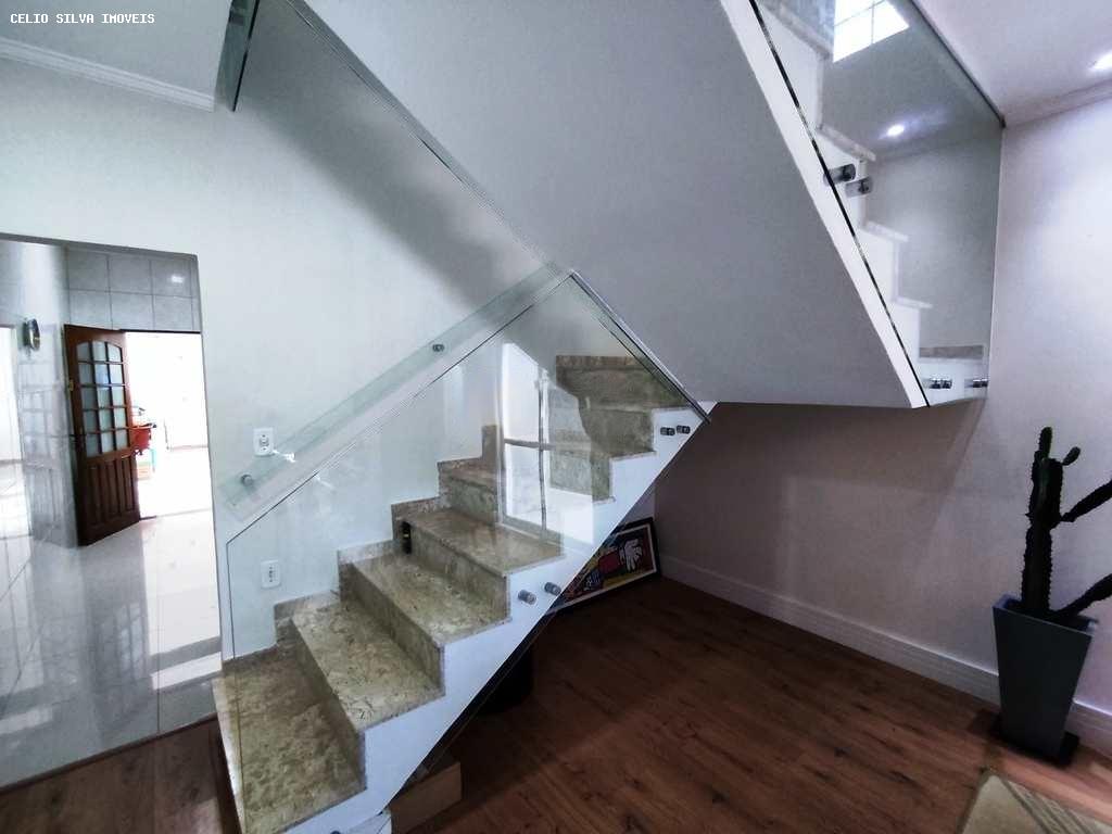 Casa, 3 quartos, 210 m² - Foto 10