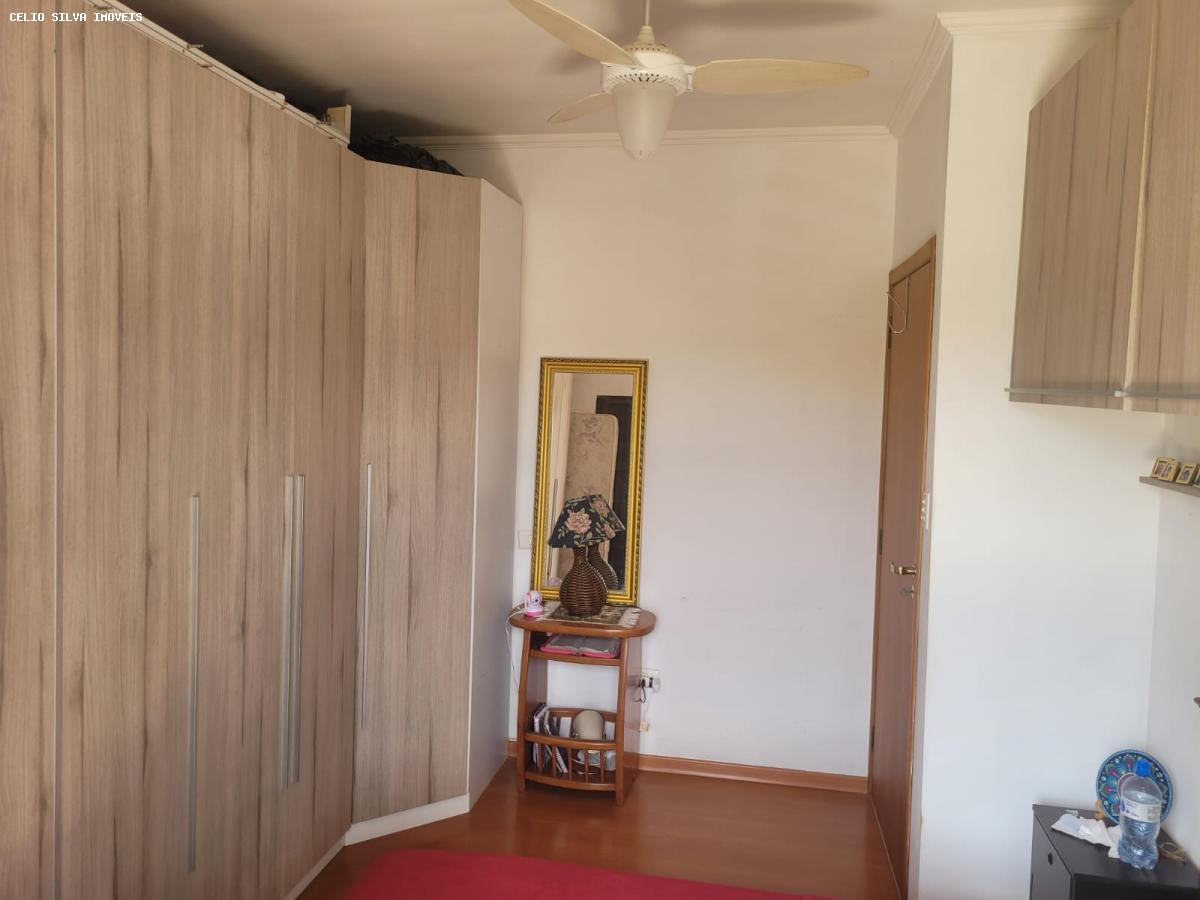 Casa, 3 quartos, 280 m² - Foto 10