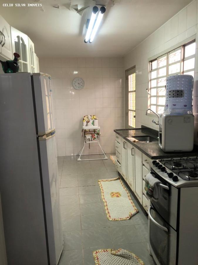 Casa, 3 quartos, 200 m² - Foto 6