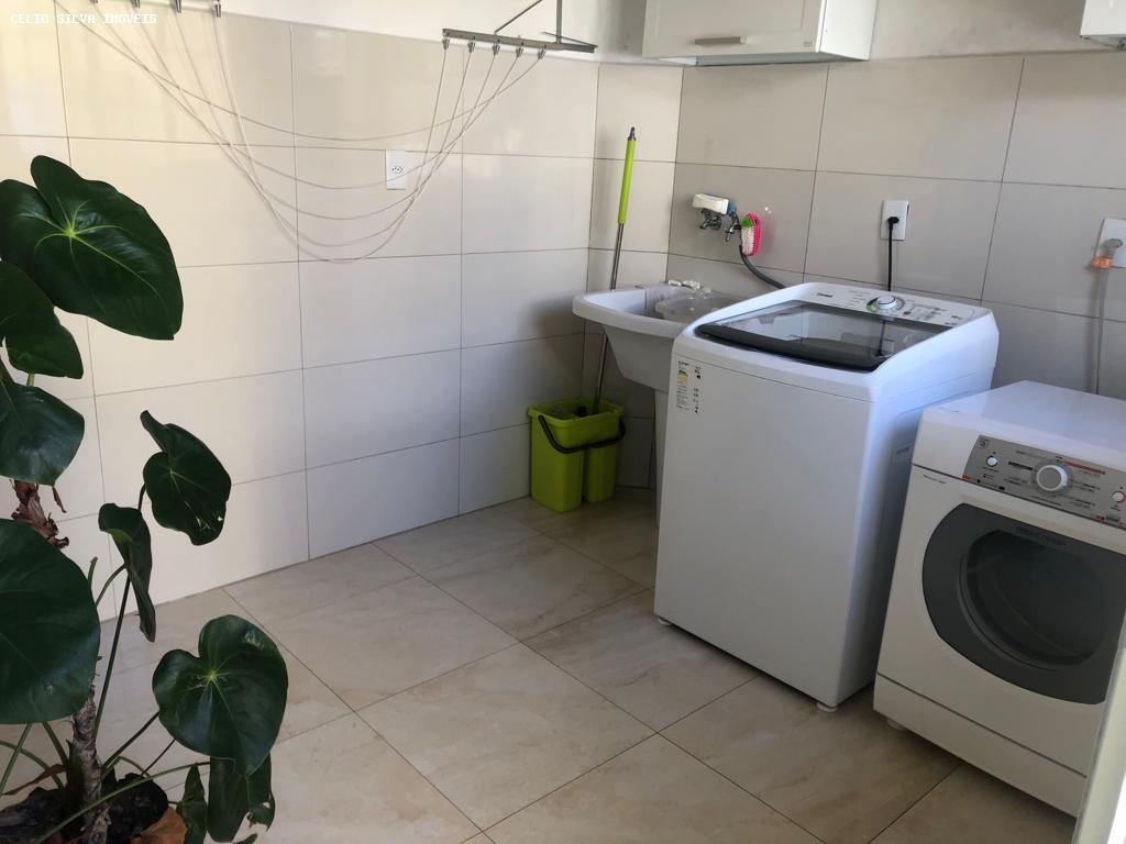 Casa, 3 quartos, 200 m² - Foto 13