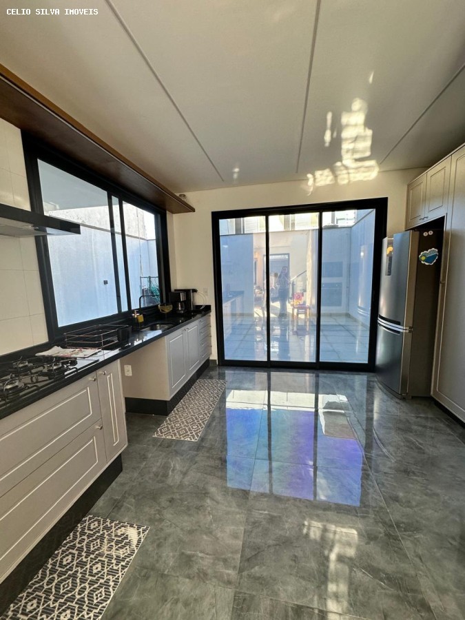 Casa, 3 quartos, 143 m² - Foto 8