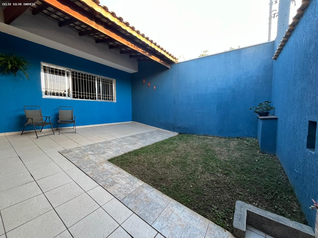 Casa, 3 quartos, 195 m² - Foto 2