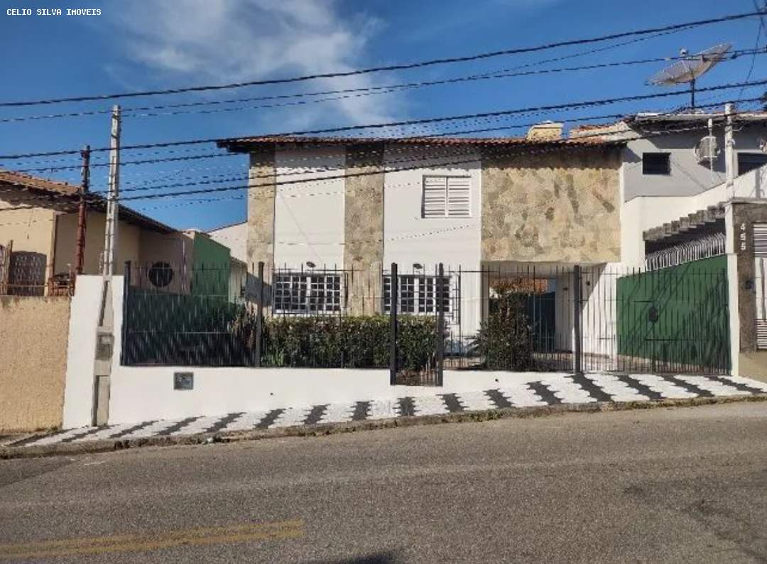 Casa, 2 quartos, 197 m² - Foto 1