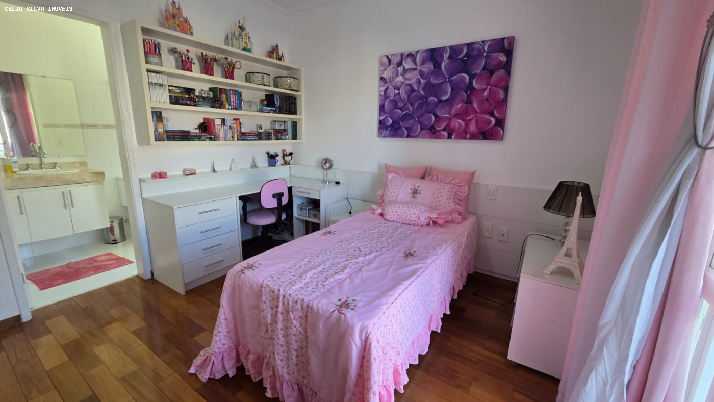 Casa, 4 quartos, 253 m² - Foto 13