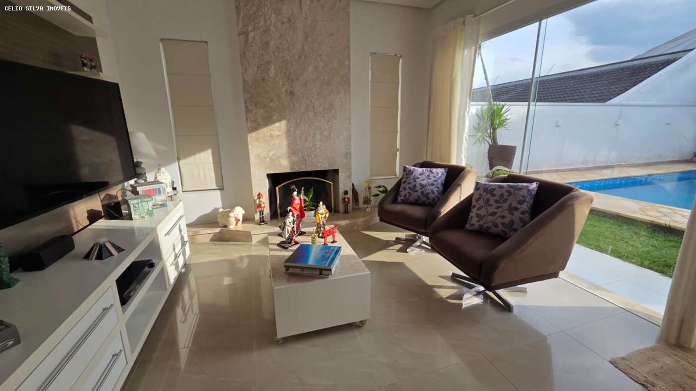 Casa, 4 quartos, 253 m² - Foto 11