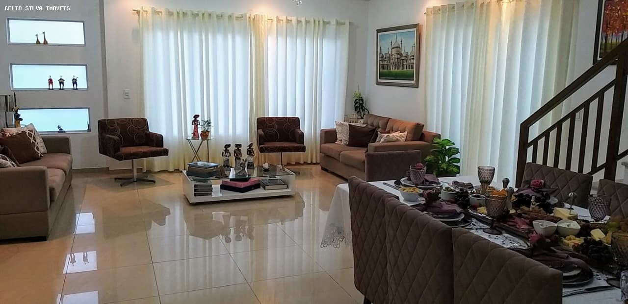 Casa, 4 quartos, 253 m² - Foto 3